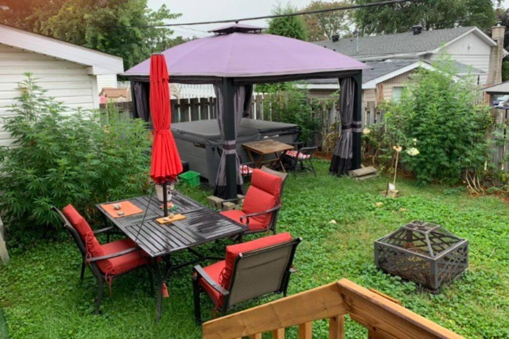 Ferienwohnung Havre Chez Guylaine Laval Exterior foto