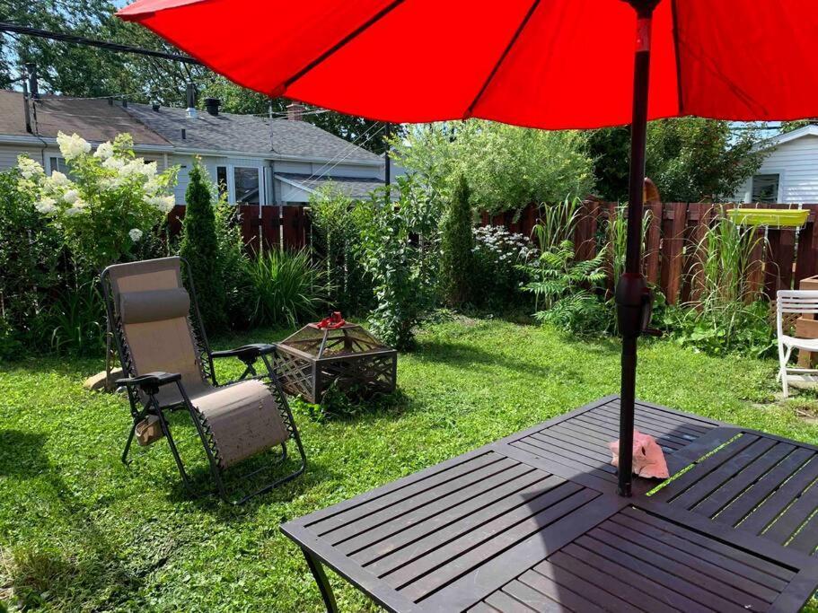 Ferienwohnung Havre Chez Guylaine Laval Exterior foto
