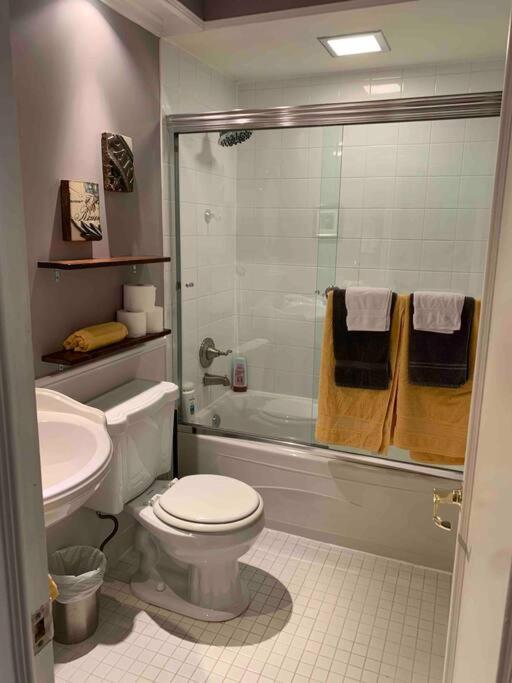 Ferienwohnung Havre Chez Guylaine Laval Exterior foto
